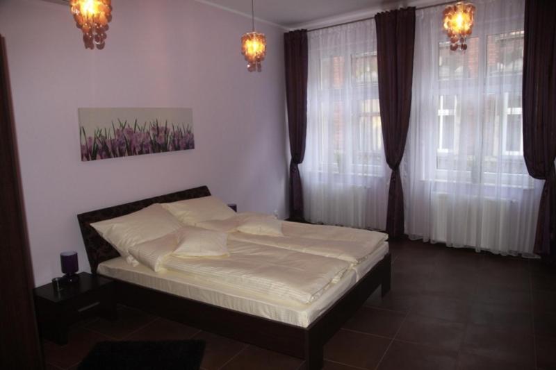 Apart-Lux Aparthotel Μπίτομ Δωμάτιο φωτογραφία