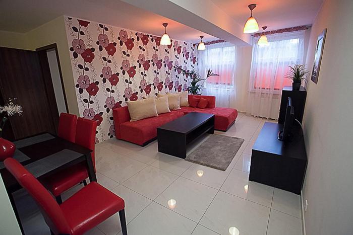 Apart-Lux Aparthotel Μπίτομ Δωμάτιο φωτογραφία