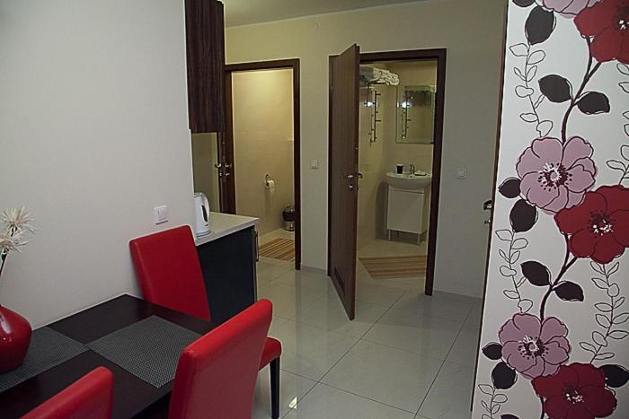 Apart-Lux Aparthotel Μπίτομ Δωμάτιο φωτογραφία