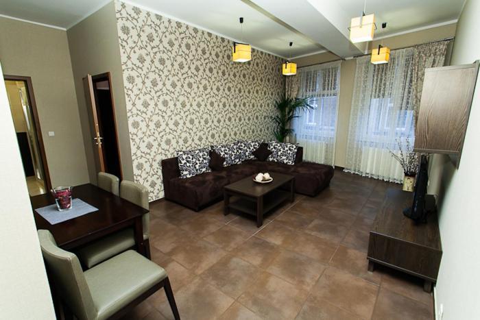 Apart-Lux Aparthotel Μπίτομ Δωμάτιο φωτογραφία