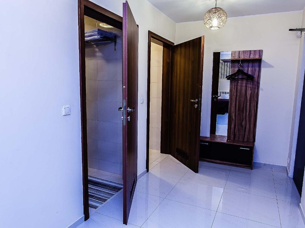 Apart-Lux Aparthotel Μπίτομ Εξωτερικό φωτογραφία