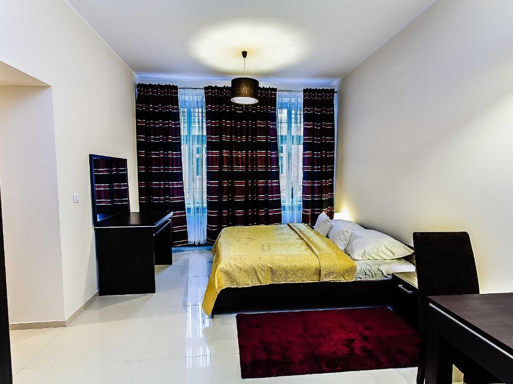 Apart-Lux Aparthotel Μπίτομ Εξωτερικό φωτογραφία
