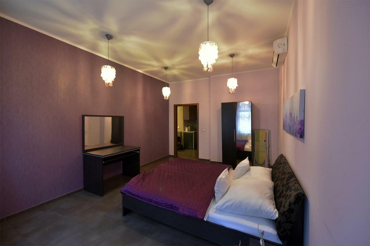Apart-Lux Aparthotel Μπίτομ Εξωτερικό φωτογραφία