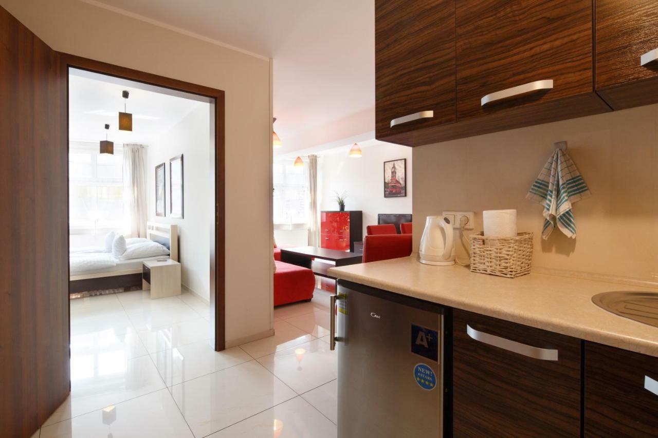 Apart-Lux Aparthotel Μπίτομ Εξωτερικό φωτογραφία